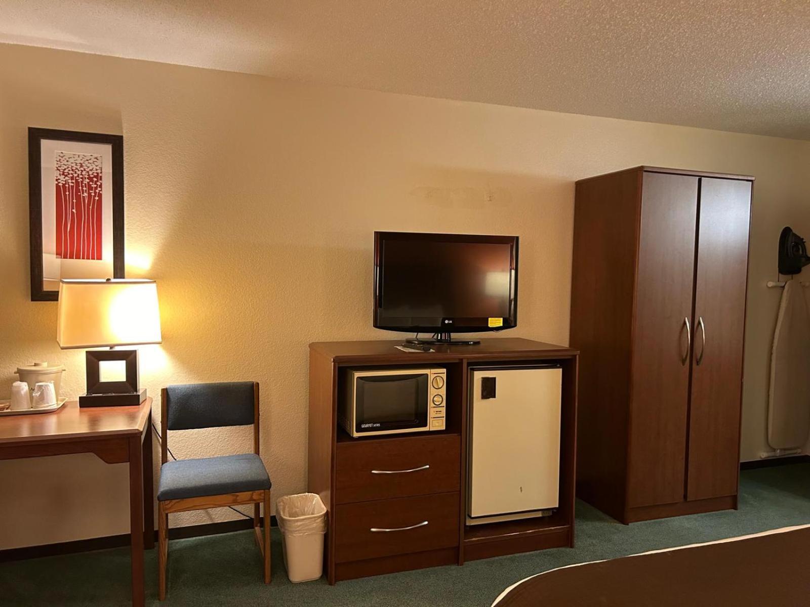 Northwoods Inn & Suites - Blackduck Dış mekan fotoğraf